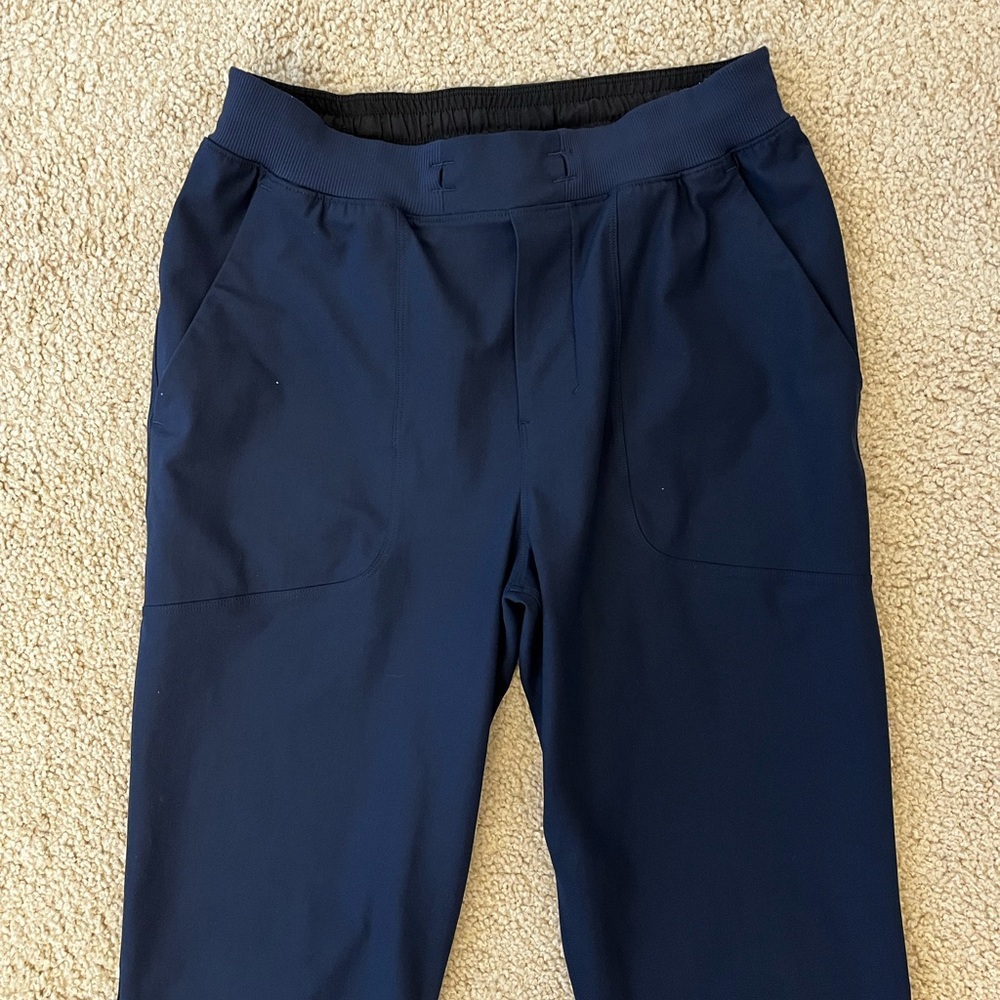 Lululemon ABC Joggers Size Small - True Navy